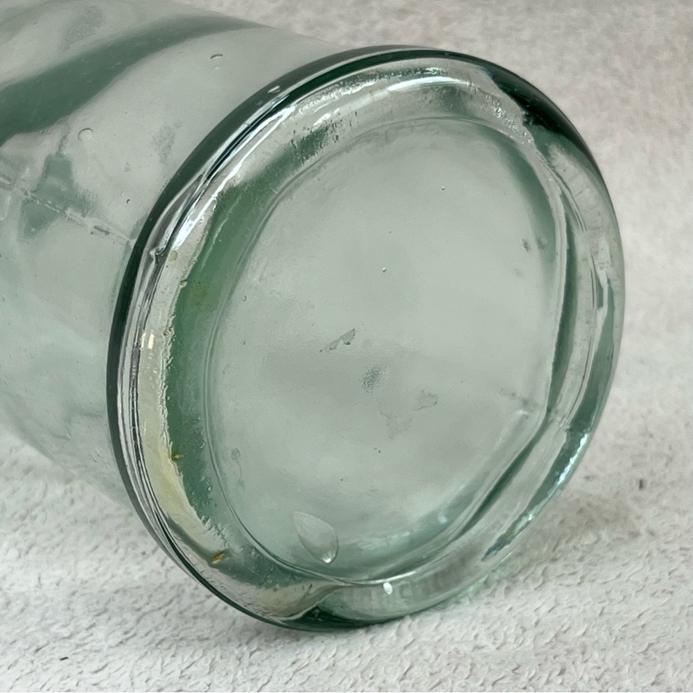 Vintage Glass Bottle w/Cork Gin Xoriguer-Mahon Menorca, Spain 16oz VTG 90s Retro - Picture 12 of 13